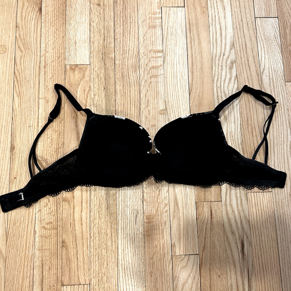 Brand new, never worn. Convertible push up bra size 34C. - Picture 7 of 7